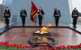 Первые призывники отправились служить на Северный флот