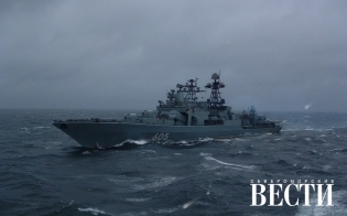 «Адмирал Левченко» завершает выполнение задач боевой подготовки