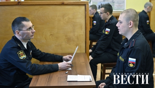 Прибыла первая команда призывников