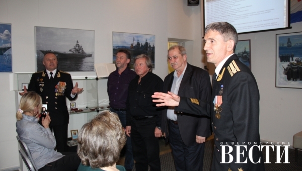 Выставка, посвященная созданию первого атомного крейсера "Киров"