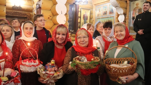 Североморск пасхальный