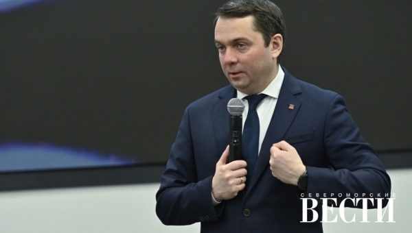 Губернатор Андрей Чибис поздравил журналистов региона