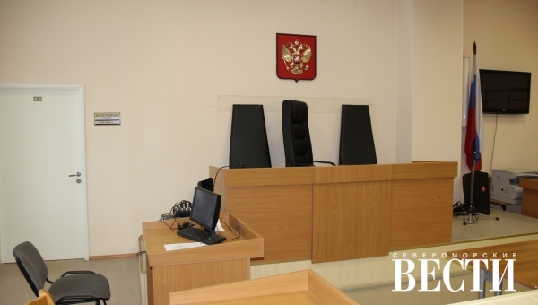 За 7 краж из магазина