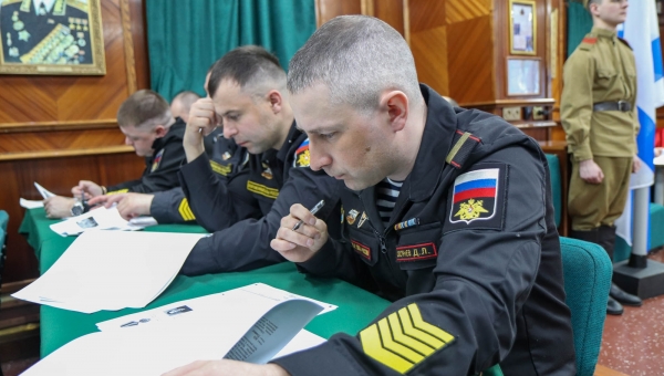 � ������ ������ ������