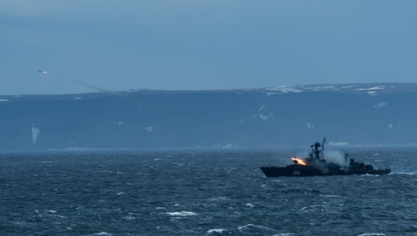 «Снежногорск» в Баренцевом море  